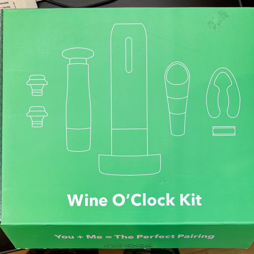 VREMI 9 PIECE WINE GIFT SET ELECTRIC WINE OPENER